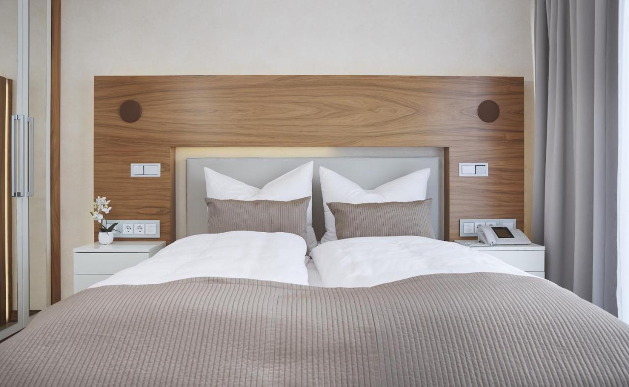 Kluet Hotel Hamelin Eksteriør billede